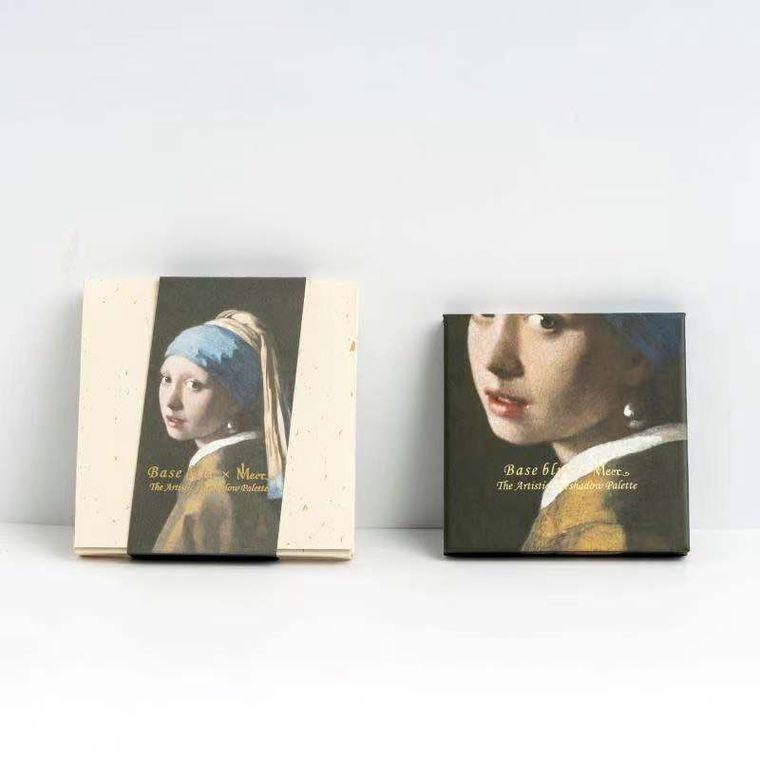 Girl with a Pearl Earring Eyeshadow Palette